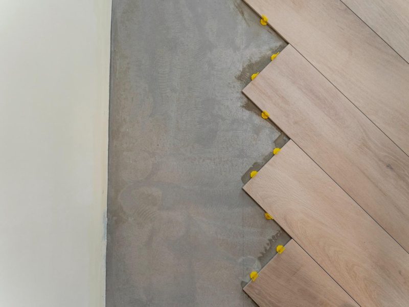 top-view-tiling-floor-concept Flooring for underfloor heating